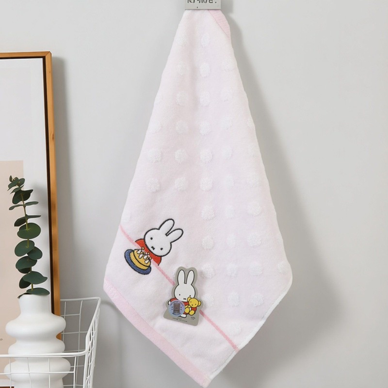 ผ้าเช็ดหน้าเด็ก ลายการ์ตูนน่าร - Baby Products Must Have บทวิจารณ์และราคา