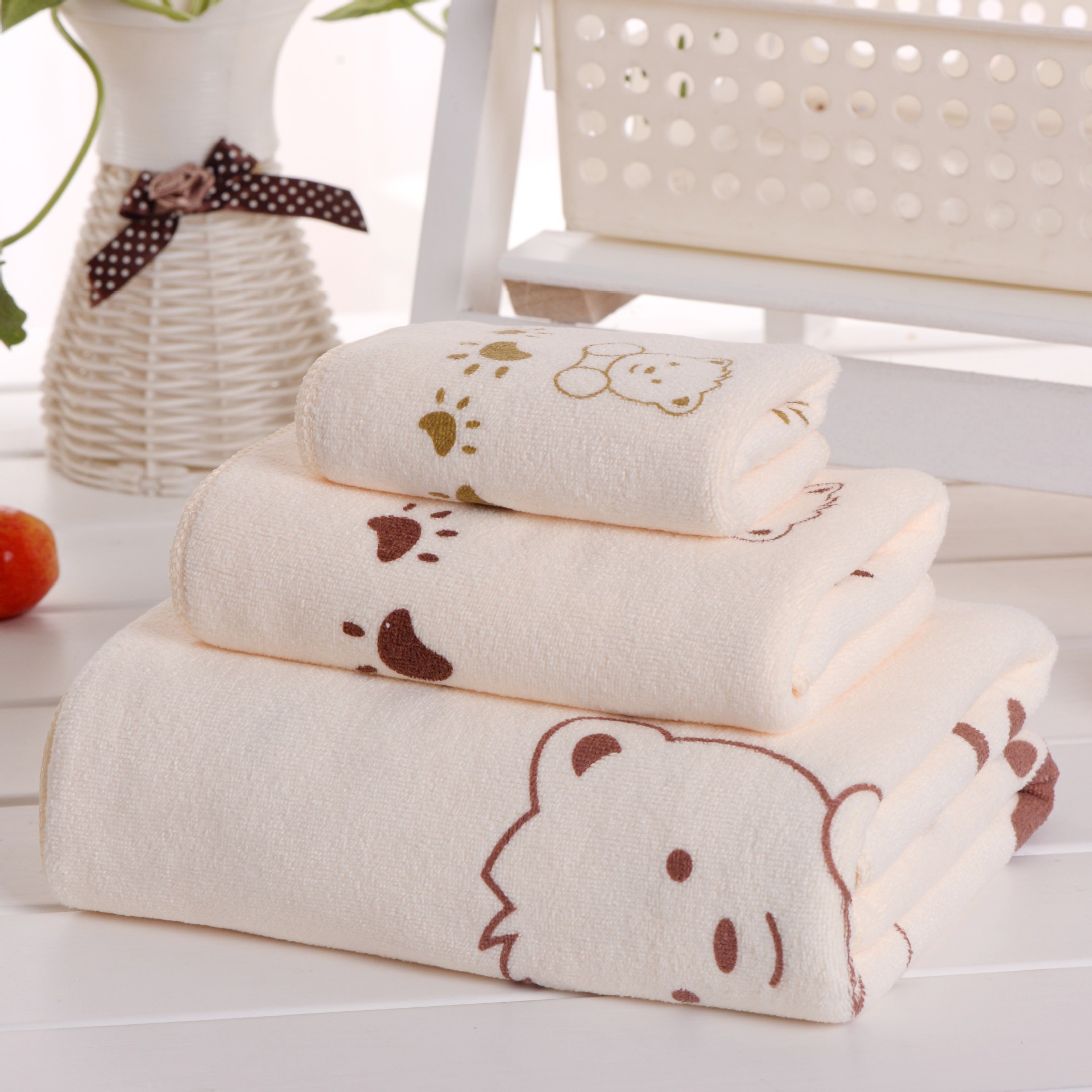 ผ้าขนหนูอาบน้ำเด็ก 3 ชิ้น ลายก - Baby Products Kit Set บทวิจารณ์และราคา