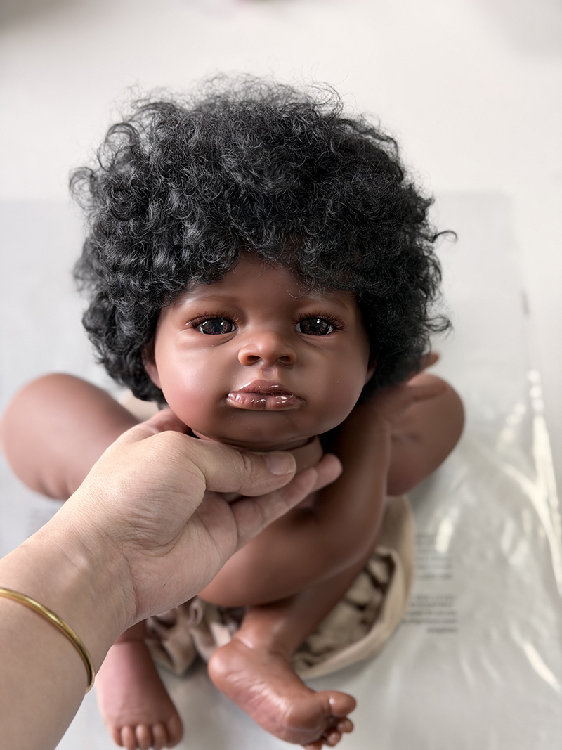 ตุ๊กตาเด็กทารก Reborn ผิวสีเข้ - Baby Products For Curly Hair บทวิจารณ์และราคา